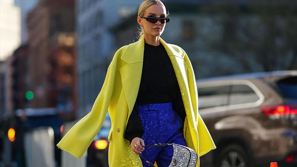 La moda se viste de azul y amarillo: todos los looks que han convertido el apoyo a Ucrania en una tendencia