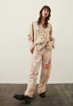 H&M tiene los pantalones de flores perfectos para dar la bienvenida a la primavera (y sientan bien todas las | Mujer