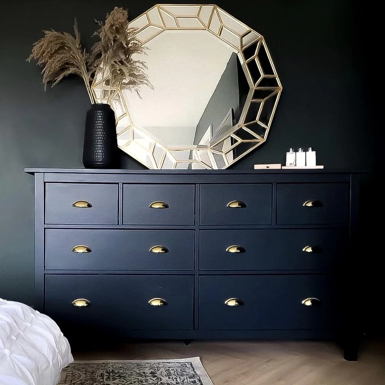 Viajero Parásito Hospitalidad El mueble más bonito y versátil de IKEA es esta cómoda baratísima que  puedes personalizar con estos trucos DIY que arrasan en Pinterest e  Instagram | Mujer Hoy