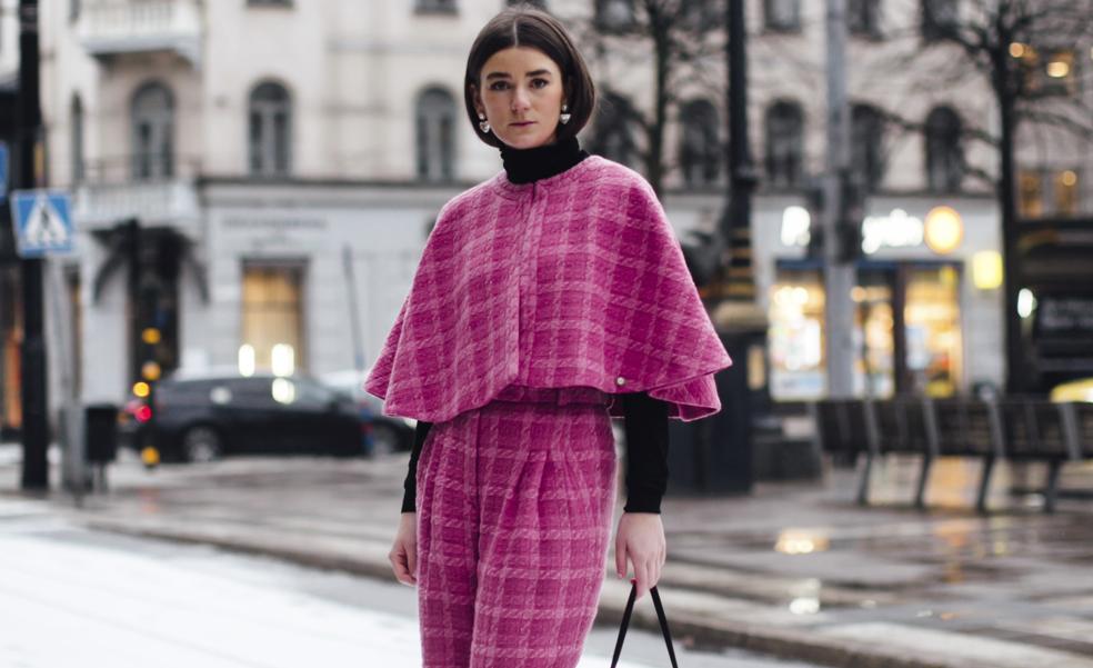 Rosa, azul o estampado: este conjunto de punto de Sfera baratísimo es el look cómodo con el que arrasar en primavera