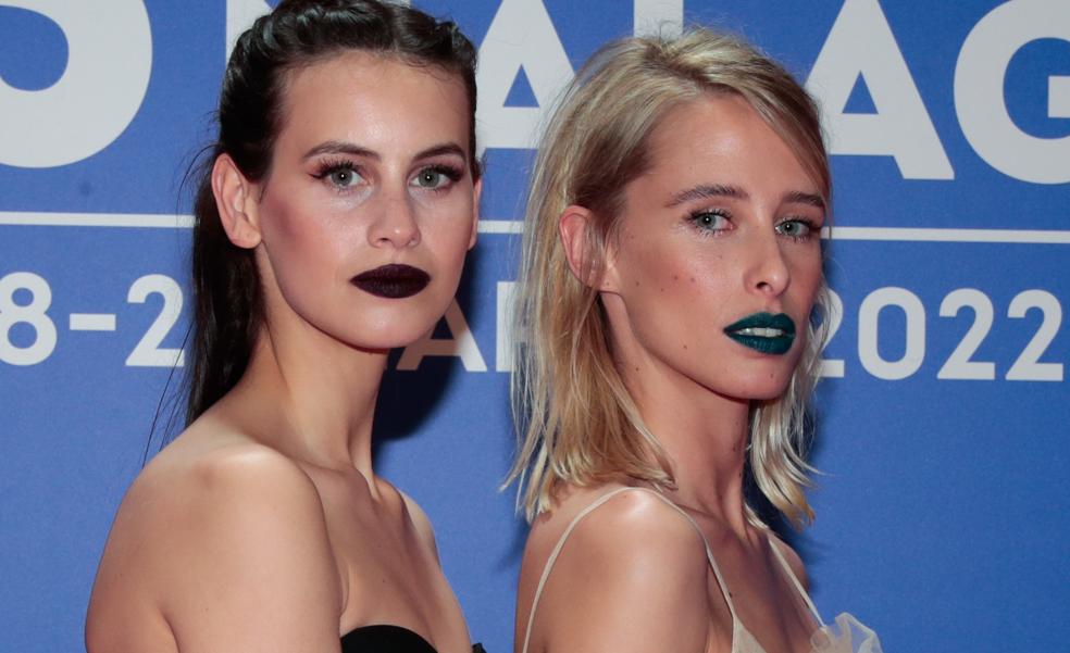 Labial oscuro, el truco de maquillaje tendencia (y antiedad) que ha arrasado entre las famosas en la alfombra roja del Festival de Málaga