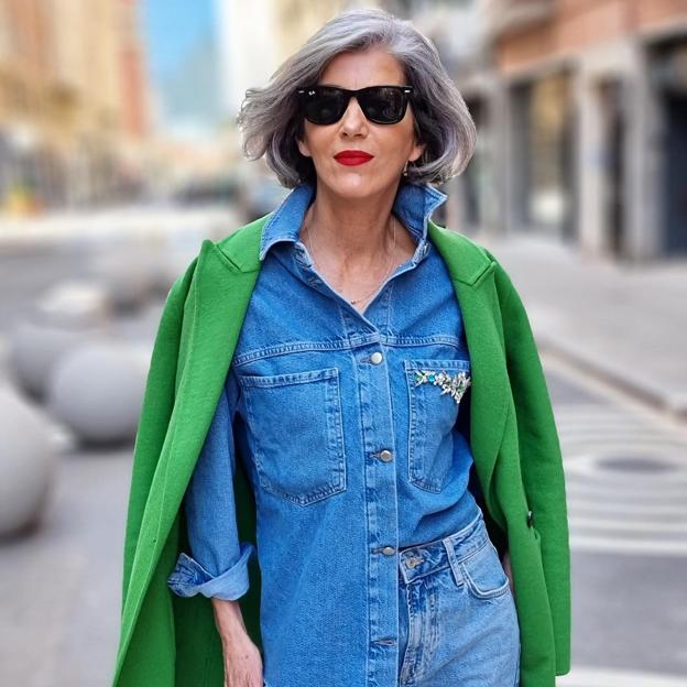 Las influencers (y Vicky Martín Berrocal) confirman que el look vaquero con vaquero es la idea low cost que rejuvenece a los 50