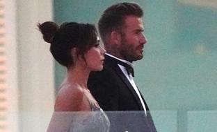 Este es el look de invitada que Victoria Beckham ha llevado como madrina en la boda de su hijo (y no es lo que esperábamos)