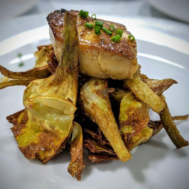 Alcachofas con foie, uno de los platos de las Fiestas de la Verdura de Tudela.