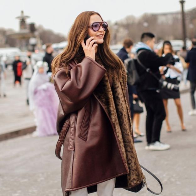 Si te has pasado al cobrizo, este es el champú que debes usar para mantener el tono más tiempo