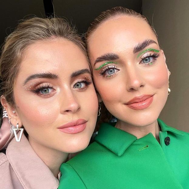 El eyeliner flotante es la tendencia que no paras de ver a las famosas y que es favorecedora en cualquier tipo de ojo