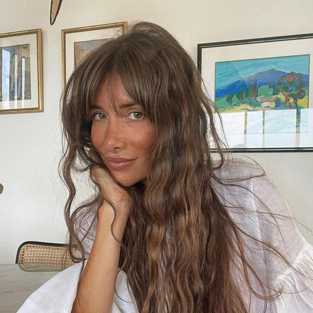 Parece que llevar este stick corrector anti-imperfecciones en el bolso te sacará de más de un apuro