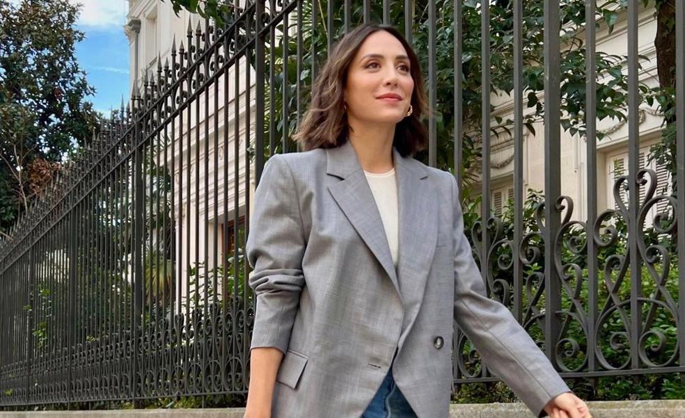 Tenemos la copia low cost del look de Tamara Falcó con la blazer más deseada de la temporada