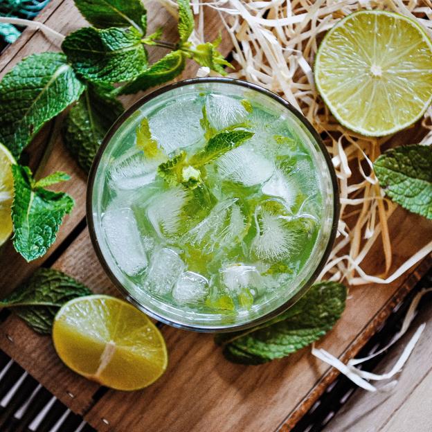 Receta fácil de mojito, la bebida refrescante y deliciosa que no nos cansamos de tomar en verano