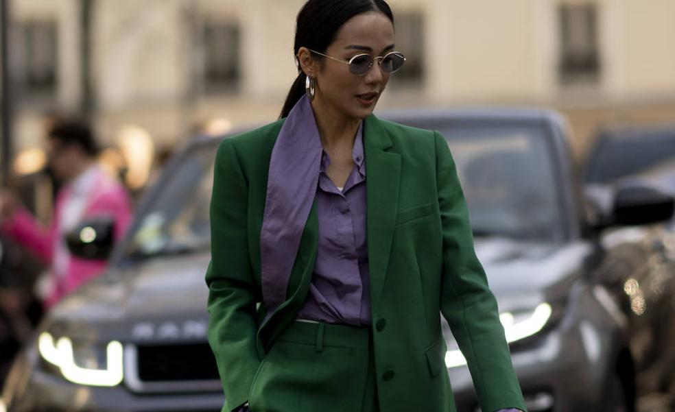 Necesitas un traje verde cómodo y estiloso para tus looks de primavera (palabra de influencer)