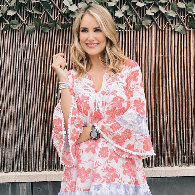 Alba Carrillo ha encontrado unas sandalias de tacón cómodo made in Spain ideales y favorecedoras que tienes que copiar