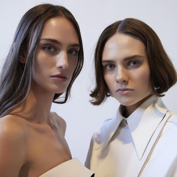 Cómo aplicar el colorete a los 30 o a los 50: el truco de maquillaje antiedad, viral y facilísimo que tienes que fichar