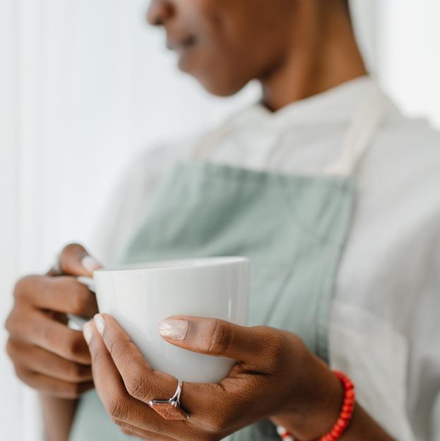 Infusión de bardana, el complemento ideal de tu dieta para adelgazar porque acelera el metabolismo y te ayuda a perder peso