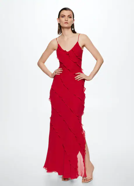exégesis aficionado único Este espectacular vestido rojo de Mango (casi agotado y con lista de  espera) parece de lujo y es la mejor compra low cost de la semana | Mujer  Hoy