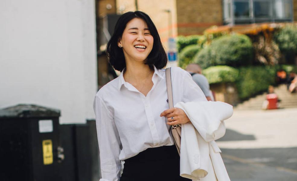 Las blusas que van a rejuvenecer tus looks esta temporada están en Sfera y cuestan menos de 20 euros