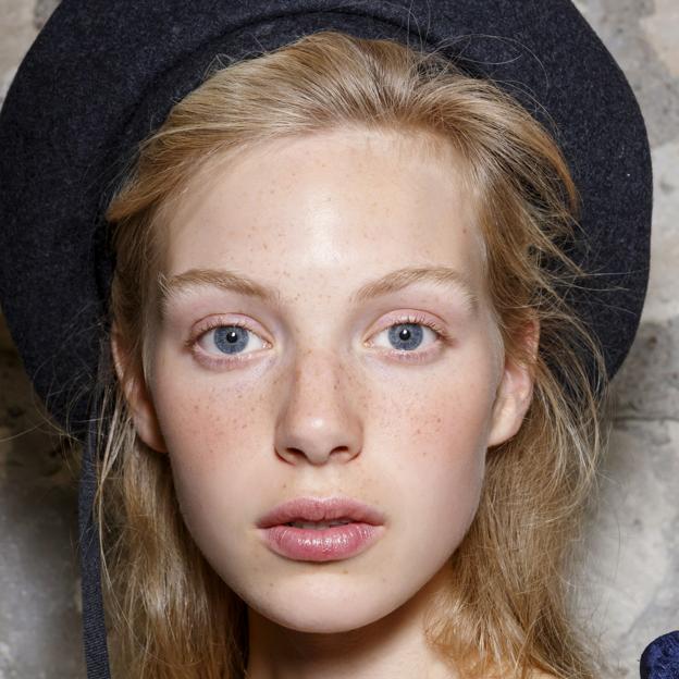 Los polvos de sol bronceadores con un truco extra para lograr un efecto buena cara al instante incluso en las pieles más blancas