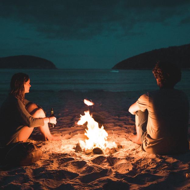 Rituales para atraer el amor en la noche de San Juan: lo que debes hacer para olvidarte de tu expareja y encontrar el amor