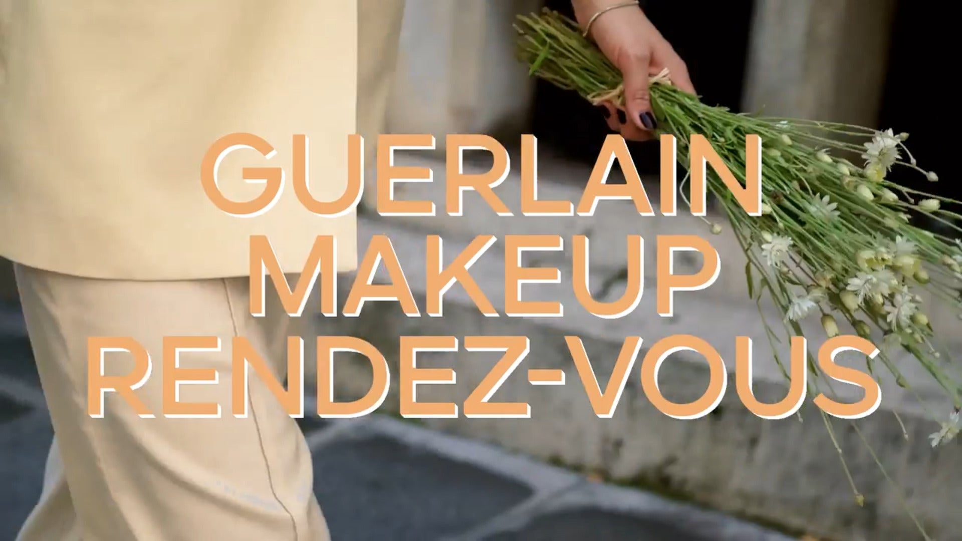 Eyeliner rosa, el clean makeup del verano para las que buscan un maquillaje diferente, luminoso y antiedad