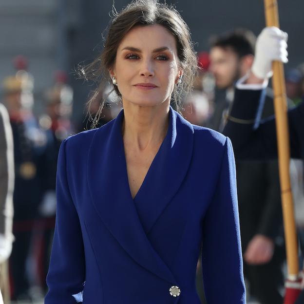 Pincha en la foto para ver los 7 años de Letizia Ortiz como Reina de España en 10 looks. 