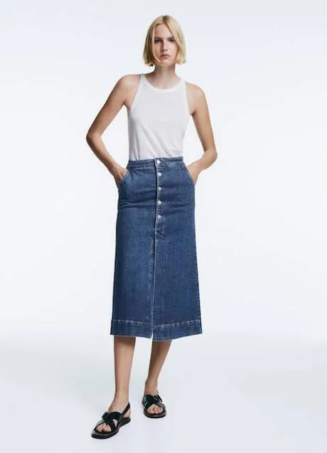 Exquisito Empuje Desnatar Estas faldas vaqueras de Massimo Dutti se van a convertir en la mejor  compra de las rebajas porque son muy ponibles y sientan de maravilla |  Mujer Hoy