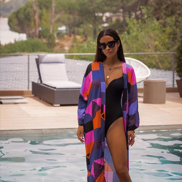 Desigual da un giro radical de estilo en su 40º aniversario para enamorar a la Generación Z: los mejores looks del desfile y las actrices e influencers invitadas