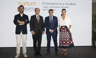 Así será el futuro del turismo y la movilidad con el Metaverso según un informe de Turium y Segittur