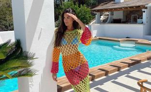 Fishnet, así se llama la tendencia de vestidos de red de colores que llevan todas las famosas en Instagram