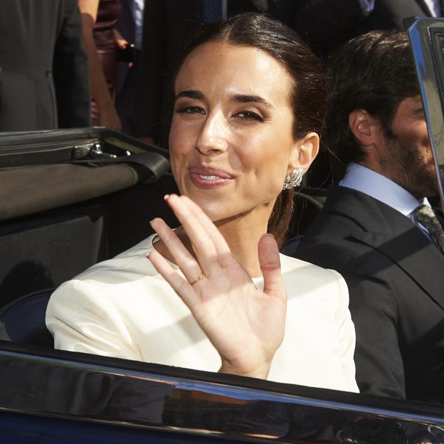 Laura Corsini en su boda junto a Javier Ibañez, el 30 de julio de 2022.