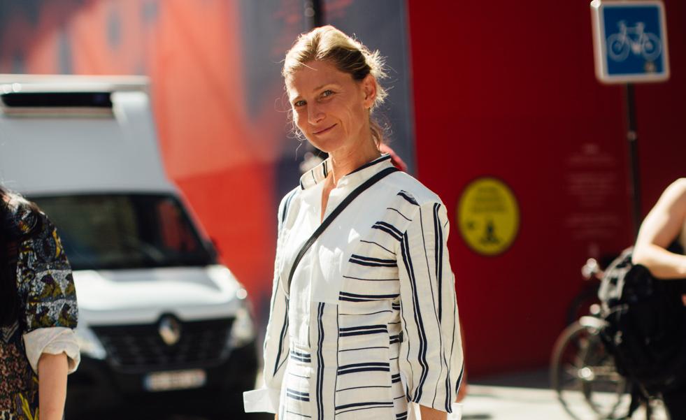 El vestido bicolor superventas de la nueva colección de Sfera que te pondrás hoy y todo el otoño