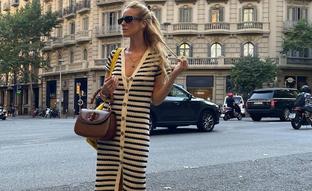 Este es el vestido de punto a rayas más ponible y cómodo favorito de las francesas para vestir a diario