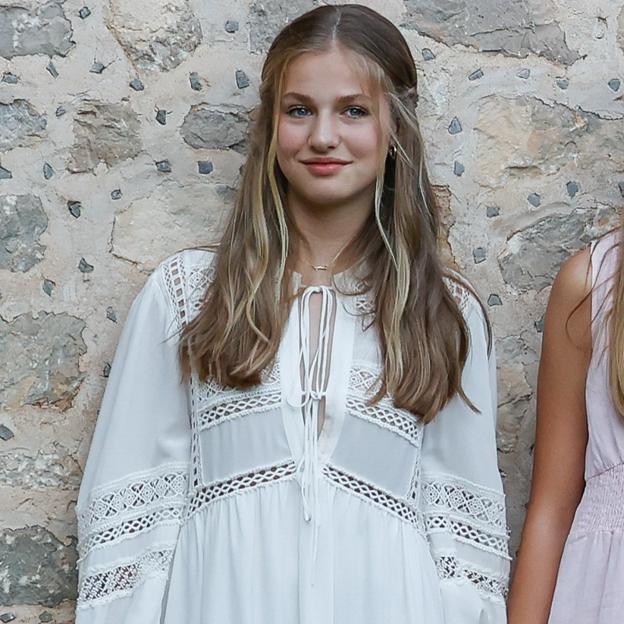 El significado oculto (y romántico) del collar que la princesa Leonor ha estrenado en Mallorca