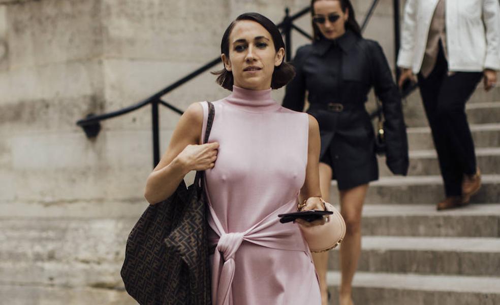 El vestido de lino cómodo y fresquito que te convertirá en la más elegante del verano está en las rebajas de Massimo Dutti