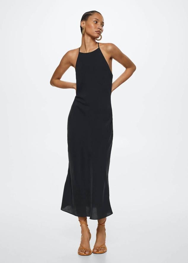 Las prendas en color negro más prácticas y elegantes para ir siempre bien vestida