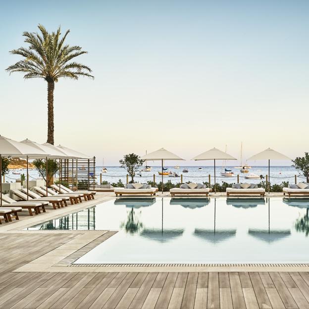 Ibiza gastro o cómo la isla pitiusa se ha convertido en un destino que va más allá de la fiesta: dónde comer si planeas una escapada sosegada para despedir el verano