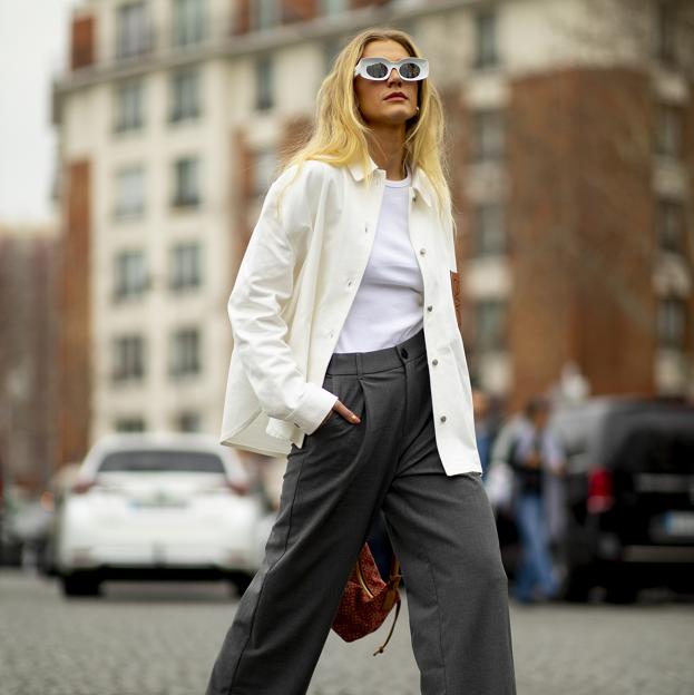 El pantalón culotte de Zara que lo tiene todo y es perfecto para los looks de oficina