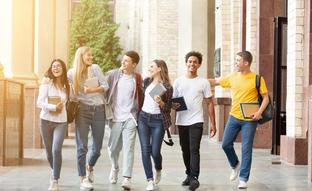 Todo lo que necesitas saber (y hacer) para estudiar en el extranjero: fechas, trámites, visados...