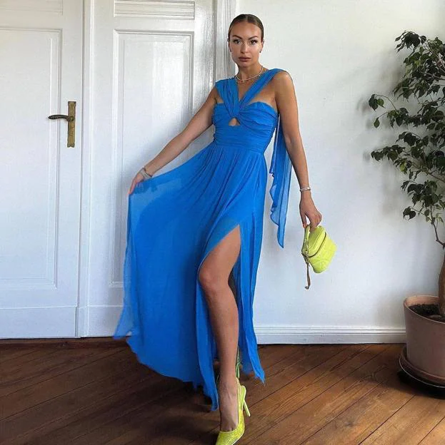 El espectacular vestido de invitada más buscado del low cost que favorece a  todas | Mujer Hoy