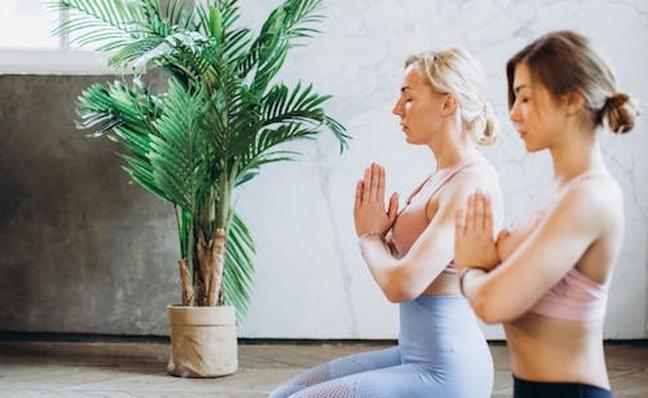 Aprende los secretos del yin yoga: perfecto para principiantes, trabaja la flexibilidad, aumenta la resiliencia y alivia el estrés