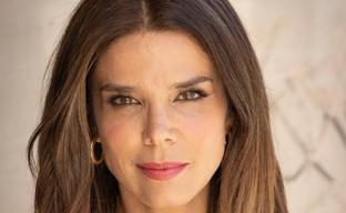 Juana Acosta tiene claro cuál es el color de labios que más favorece a partir de los 40