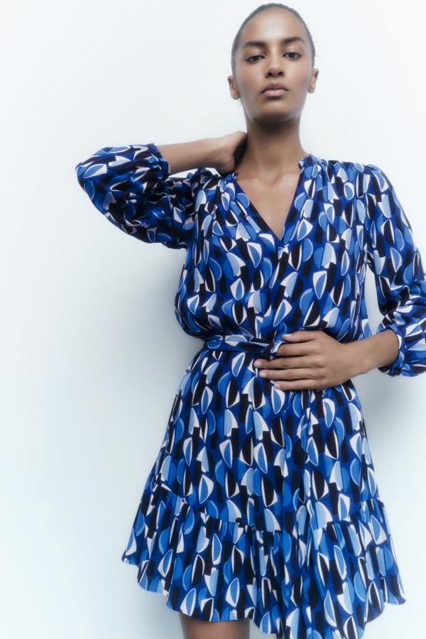 10 vestidos de manga larga de Zara que te solucionarán el entretiempo