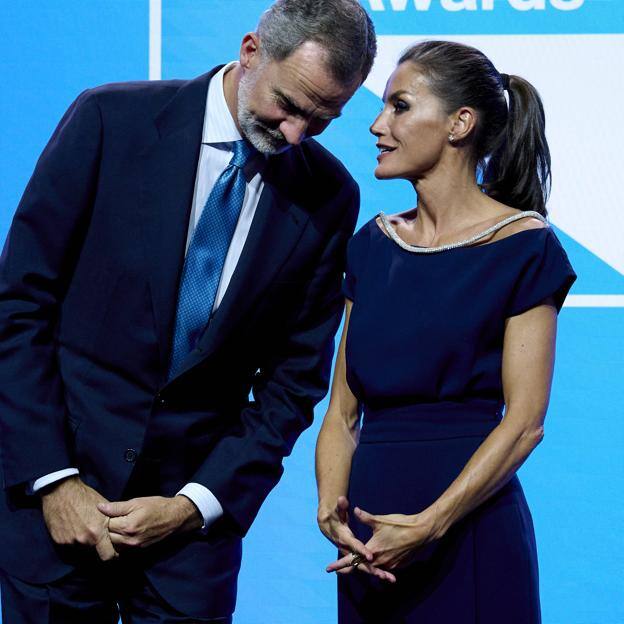 Por qué la reina Letizia tiene una cuenta secreta de Instagram, pero no una oficial, como el resto de las monarquías europeas