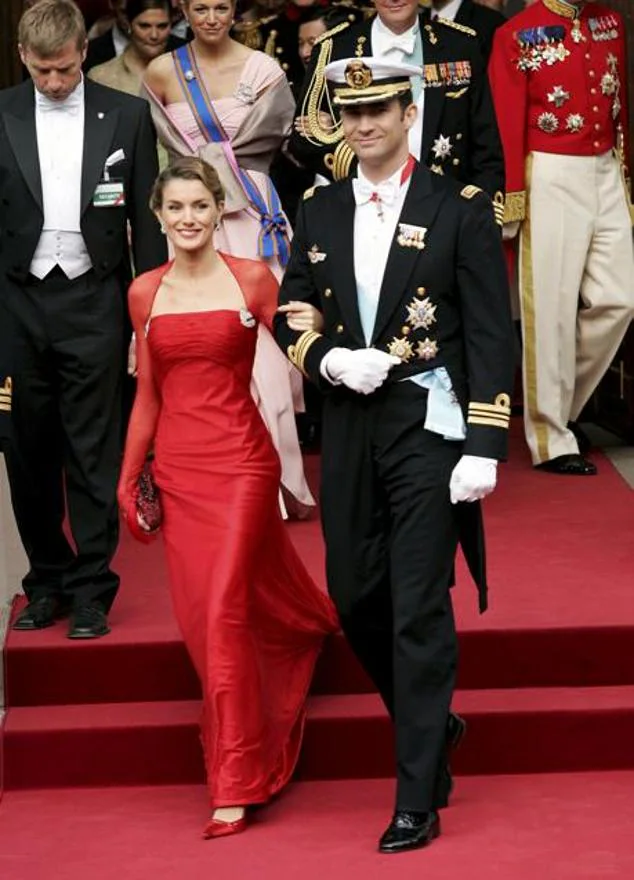 Los looks más icónicos de la reina Letizia