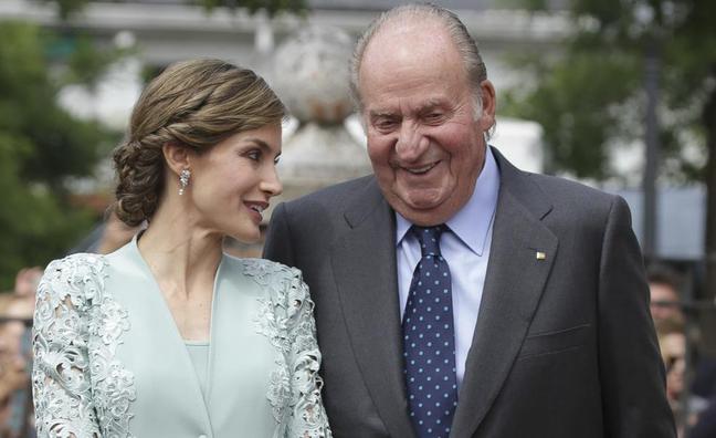 Qué podemos esperar del reencuentro de la familia real en activo (reina Letizia, reina Sofía y Felipe VI) con el rey Juan Carlos en el funeral de Isabel II