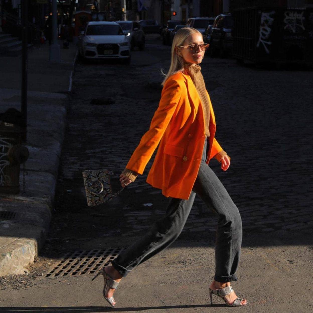 H&M confirma que el naranja será el color más favorecedor de este otoño:  vestidos, abrigos, jerséis y tops infalibles | Mujer Hoy