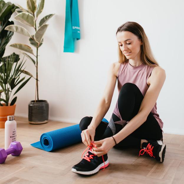 Cuál es la diferencia entre yoga y pilates: elige el mejor para ti si lo que quieres es adelgazar o si necesitas relajarte y aliviar el estrés