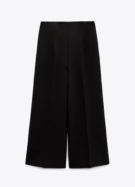 Los pantalones negros de Zara.