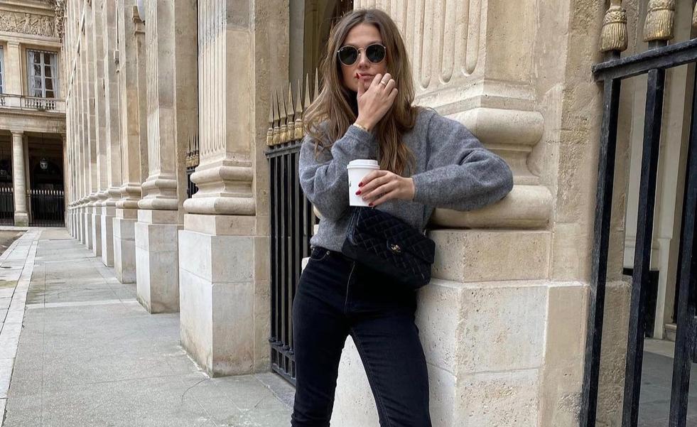 Copia estos looks con pantalones pitillos que llevan las influencers y que favorecen a todas las edades