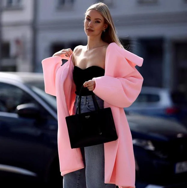 Abrigos de color rosa baratos que se convertirán en tus básicos | Mujer Hoy