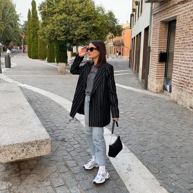 Las zapatillas más bonitas y baratas de la temporada que encontrarás en Stradivarius combinan con todo