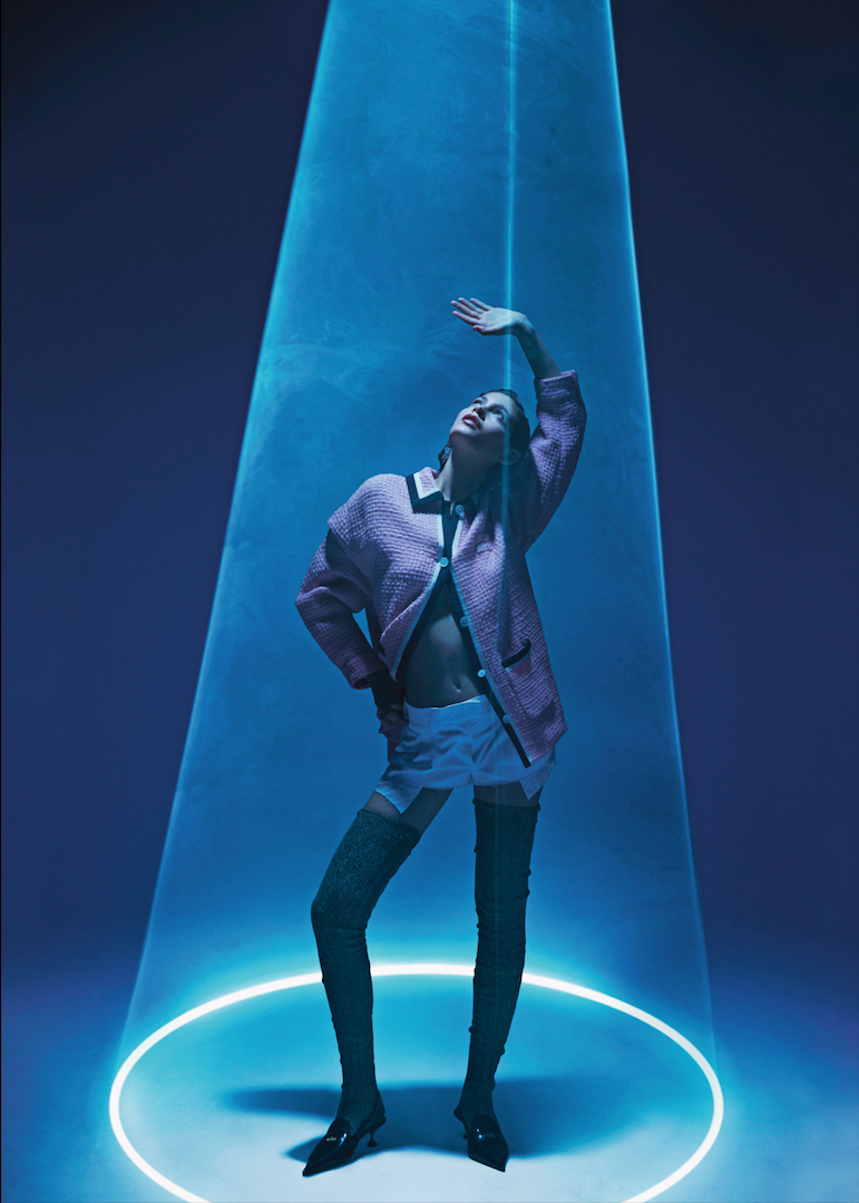 El metaverso inspira las tendencias de moda más futuristas y atrevidas para el otoño